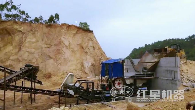 顎式移動破碎站運行狀態展示