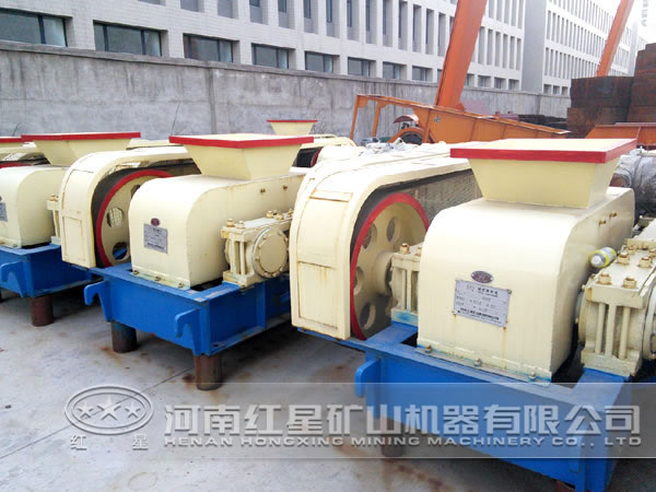 板巖對(duì)輥式破碎機(jī)