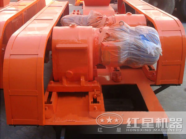 齒式對(duì)輥破碎機(jī) 齒式對(duì)輥破碎機(jī)