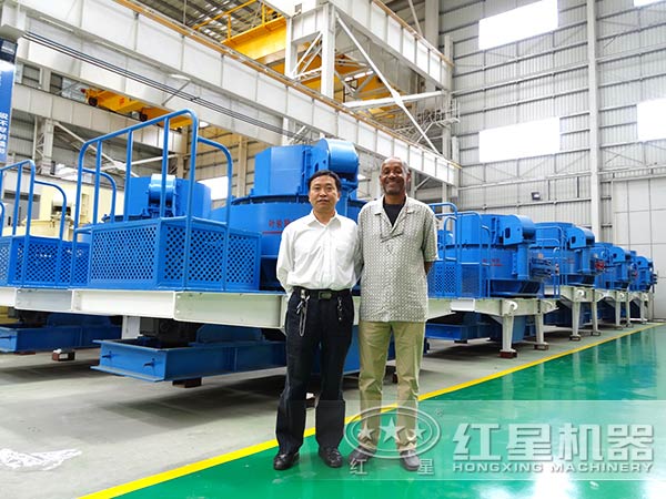 沖擊式破碎機 沖擊式破碎機