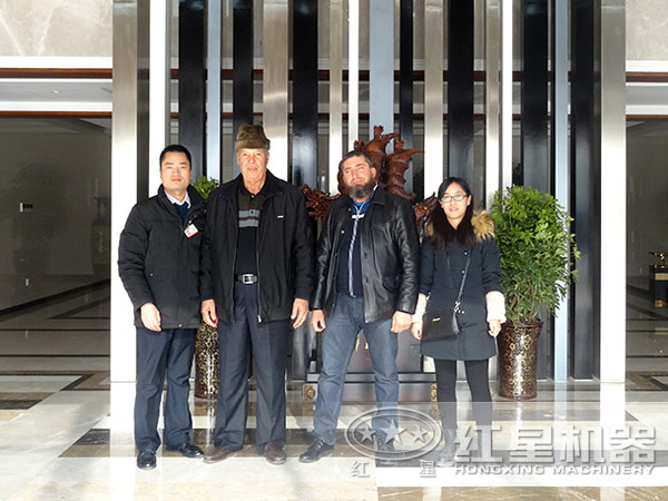 服務(wù)為根本 服務(wù)為根本