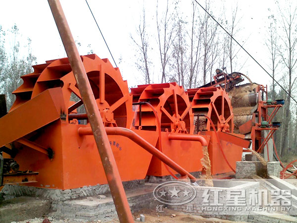 石英砂洗砂機設備用戶生產現場