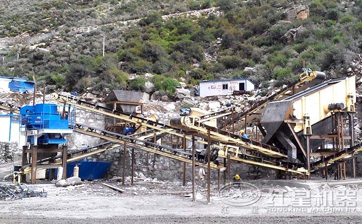 江西客戶石灰石制砂機設備生產現場