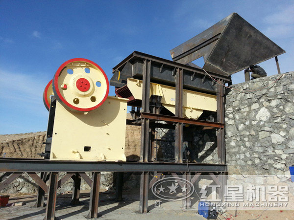 紅星破碎設(shè)備生產(chǎn)現(xiàn)場實(shí)拍圖
