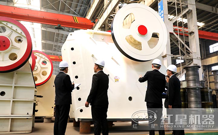 大型顎式破碎機設備
