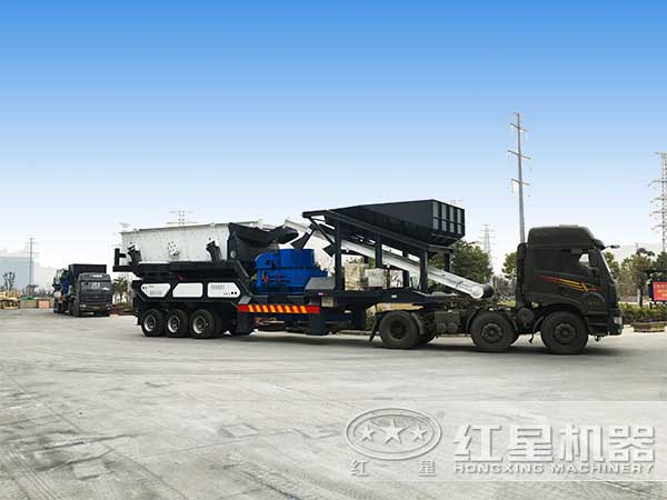 輪胎制砂機+振動篩移動破碎站設備發貨實拍