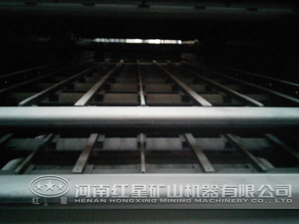 振動(dòng)篩篩框