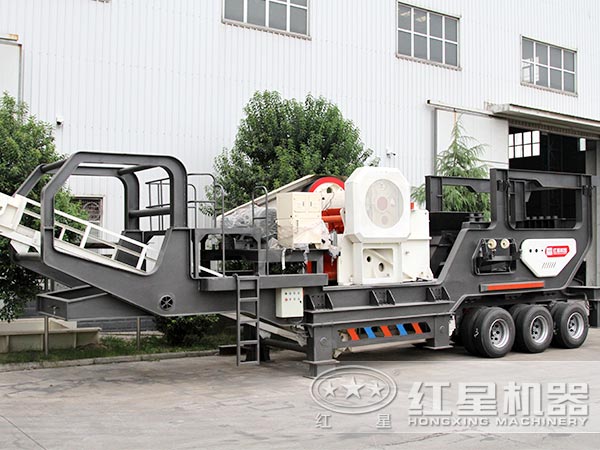 車載流動(dòng)破石設(shè)備實(shí)拍