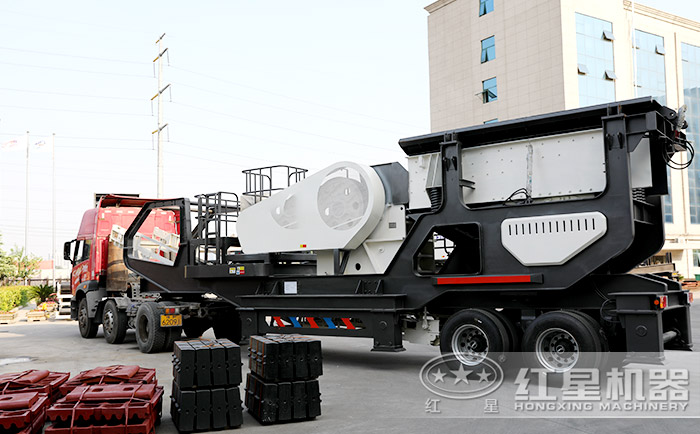 車載移動破碎機發(fā)貨了
