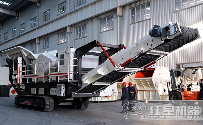 履帶移動式破碎機設備實拍