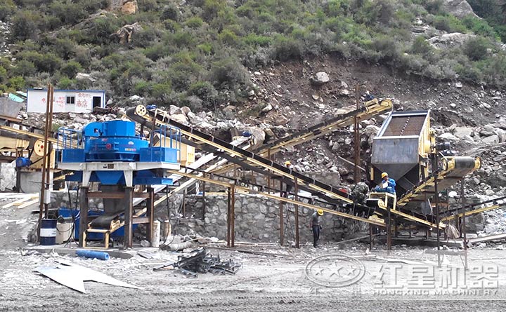 紅星沖擊式破碎機用戶生產(chǎn)現(xiàn)場
