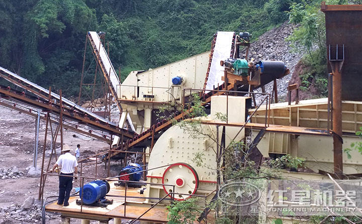 河南洛陽客戶錘式破碎機(jī)客戶現(xiàn)場