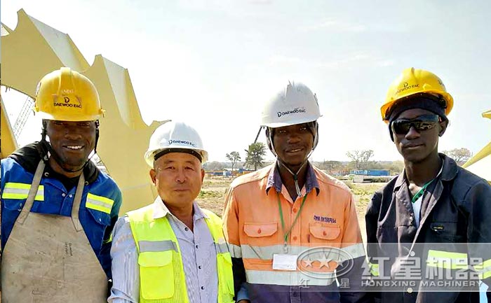 紅星機(jī)器售后服務(wù)現(xiàn)場