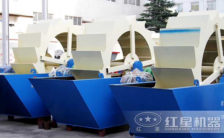 輪斗式河卵石洗砂機(jī)設(shè)備正面實(shí)拍