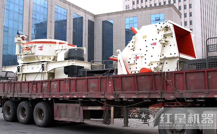 大型固定式碎石機(jī)陸續(xù)發(fā)貨