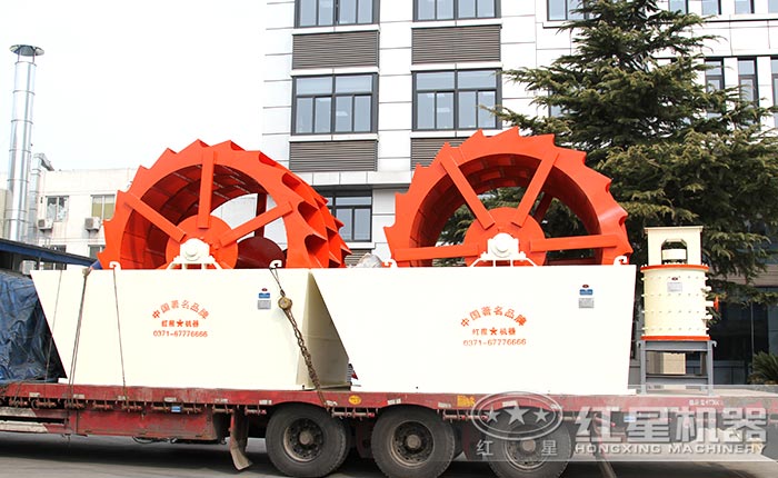 大型河砂洗砂機(jī)發(fā)貨實(shí)拍