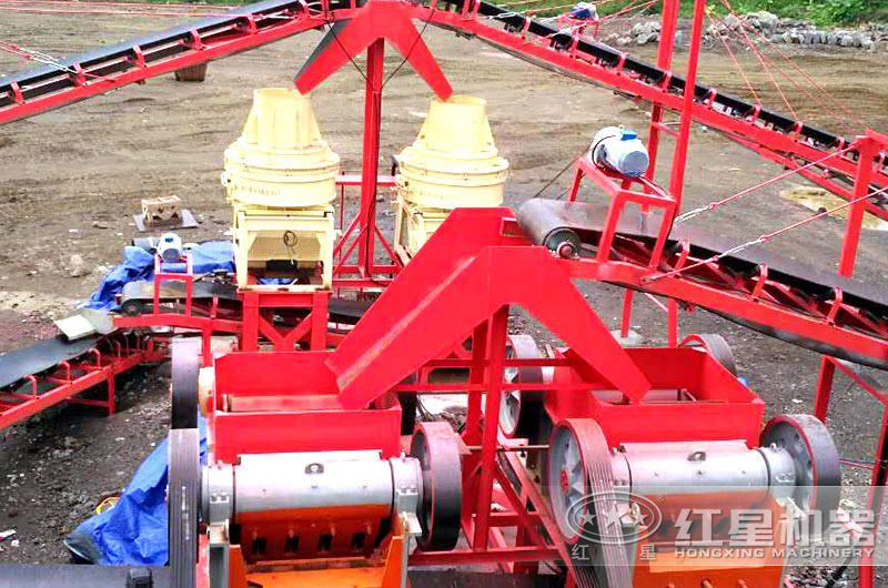 小型制砂機體積小、安裝方便