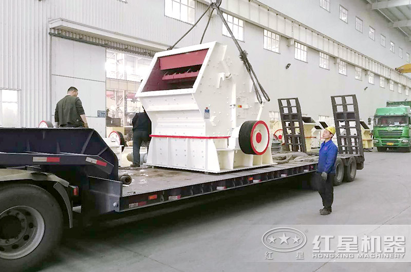大型石灰石粉碎機發貨圖