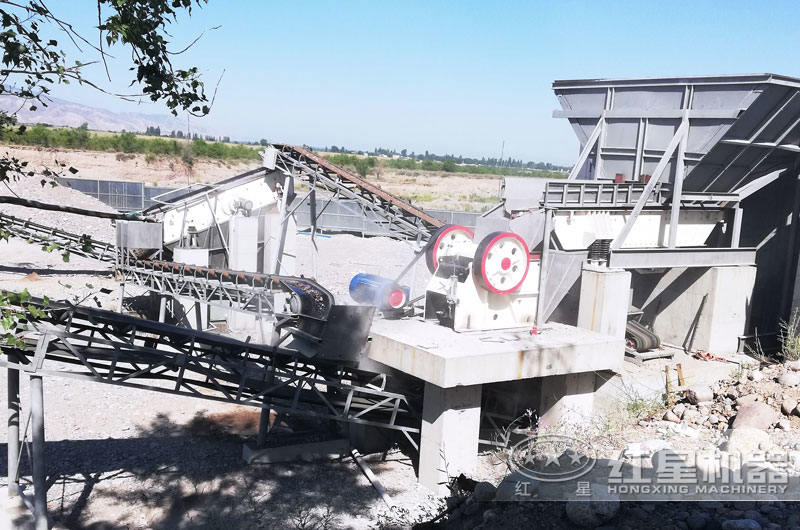 石子破碎生產線現場 石子破碎生產線現場