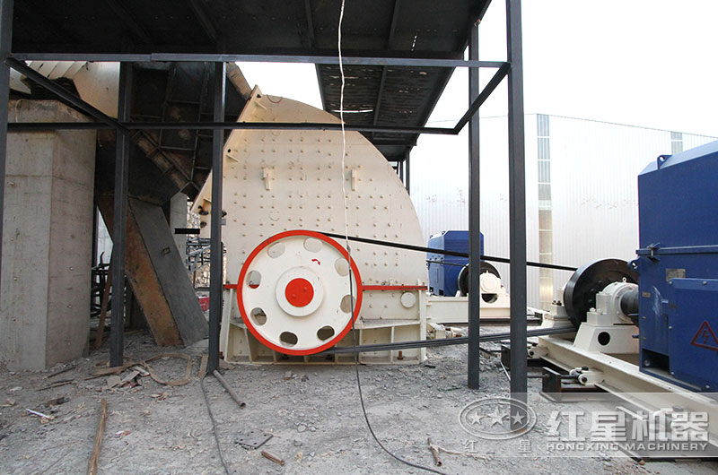 大型碎石機(jī)