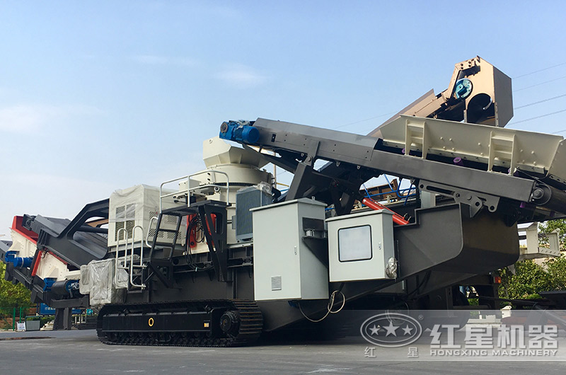 履帶移動車身+主機圓錐破碎設備