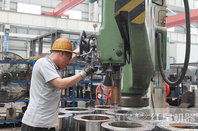 紅星鄂破機加工生產車間