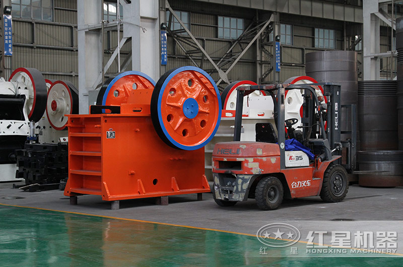 選擇顎式破碎機(jī)設(shè)備需注意的點(diǎn)